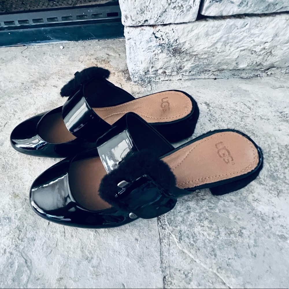 NEW UGG Hayden Mule pumps in black patent leather Size 7
